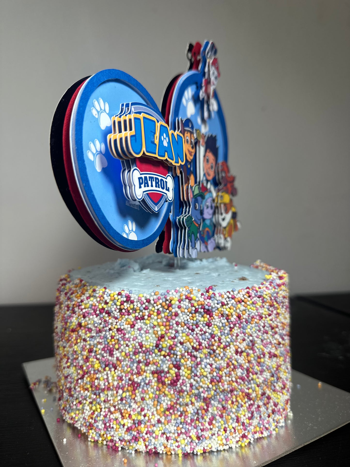 Cake Topper 3D Paw Patrol — L’instant magique qui illumine vos fêtes